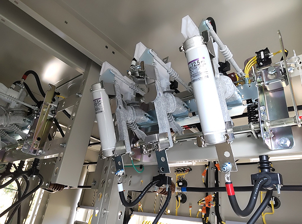 高圧交流負荷開閉器(LBS)